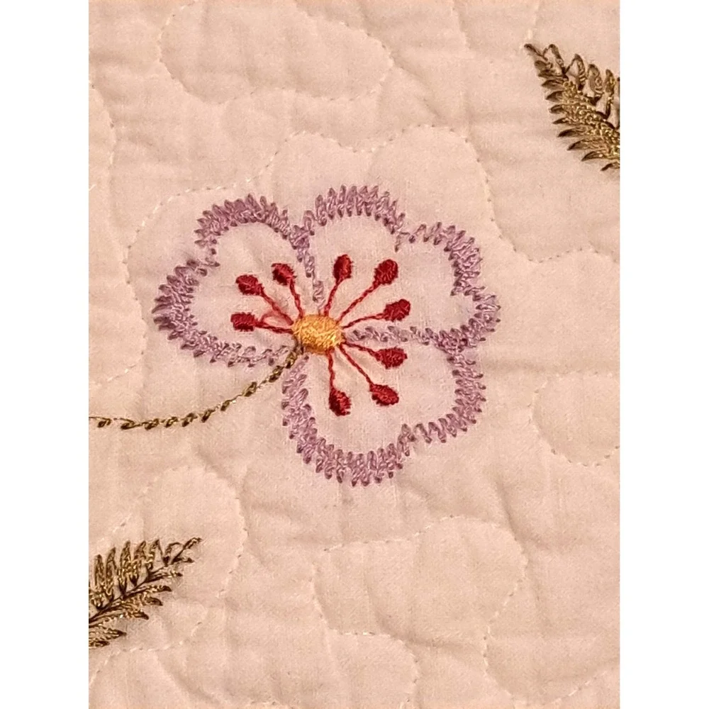 Home Classics Queen Quilt Ivory Cotton Floral Embroidered Scalloped Bedspread
